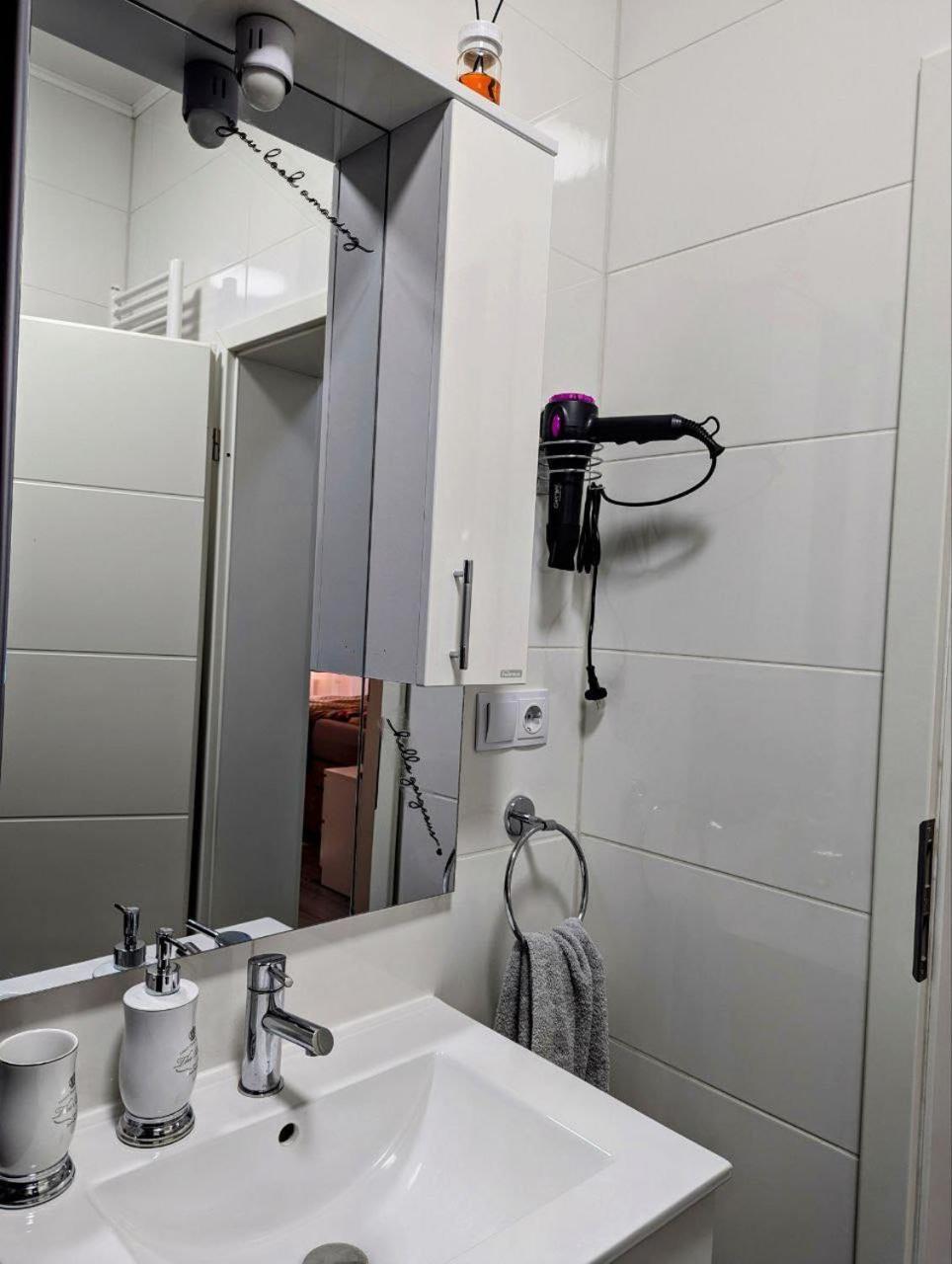 Gast Haus Apartment Сибиу Екстериор снимка
