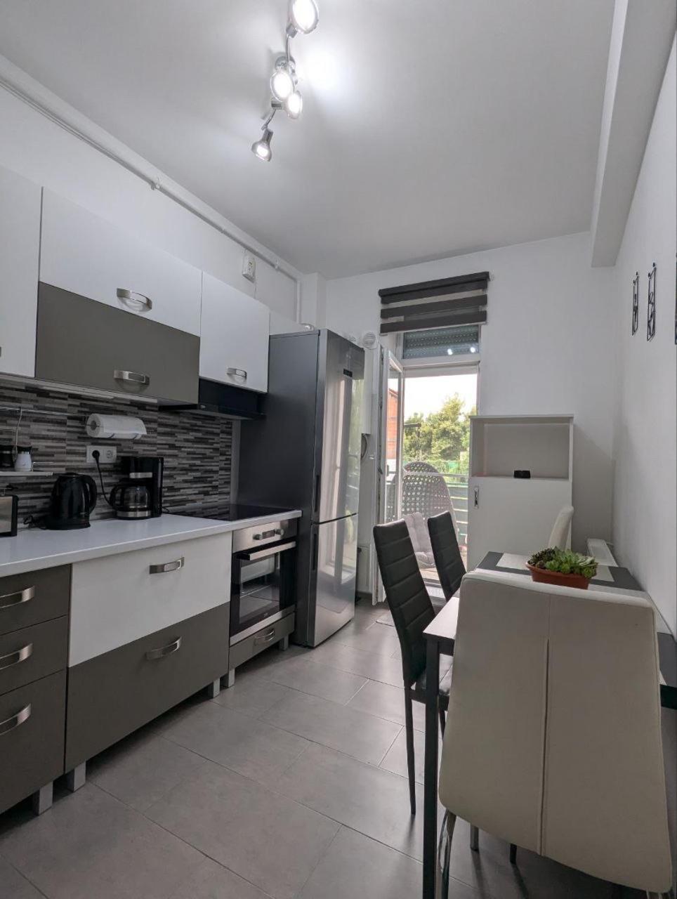 Gast Haus Apartment Сибиу Екстериор снимка