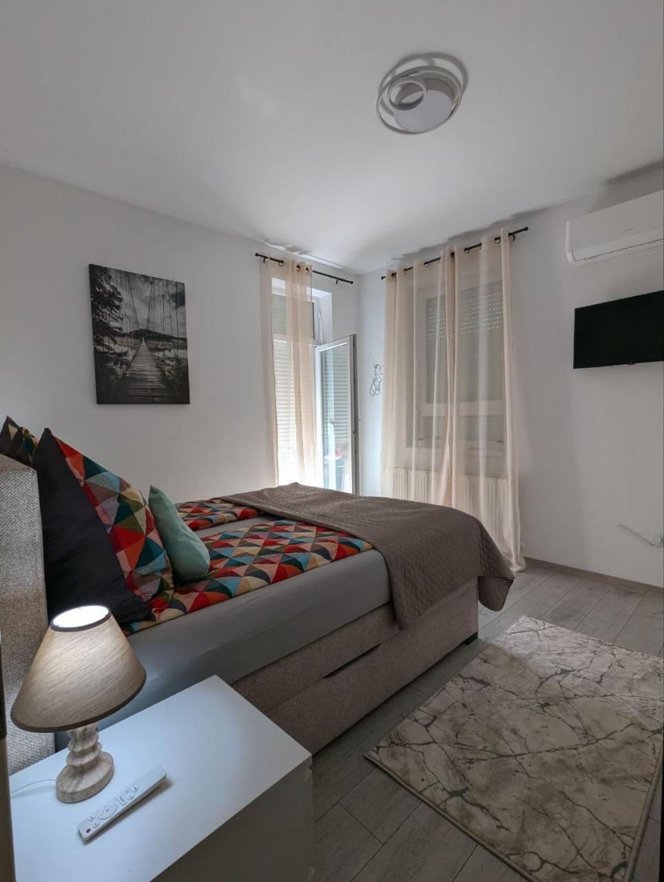 Gast Haus Apartment Сибиу Екстериор снимка